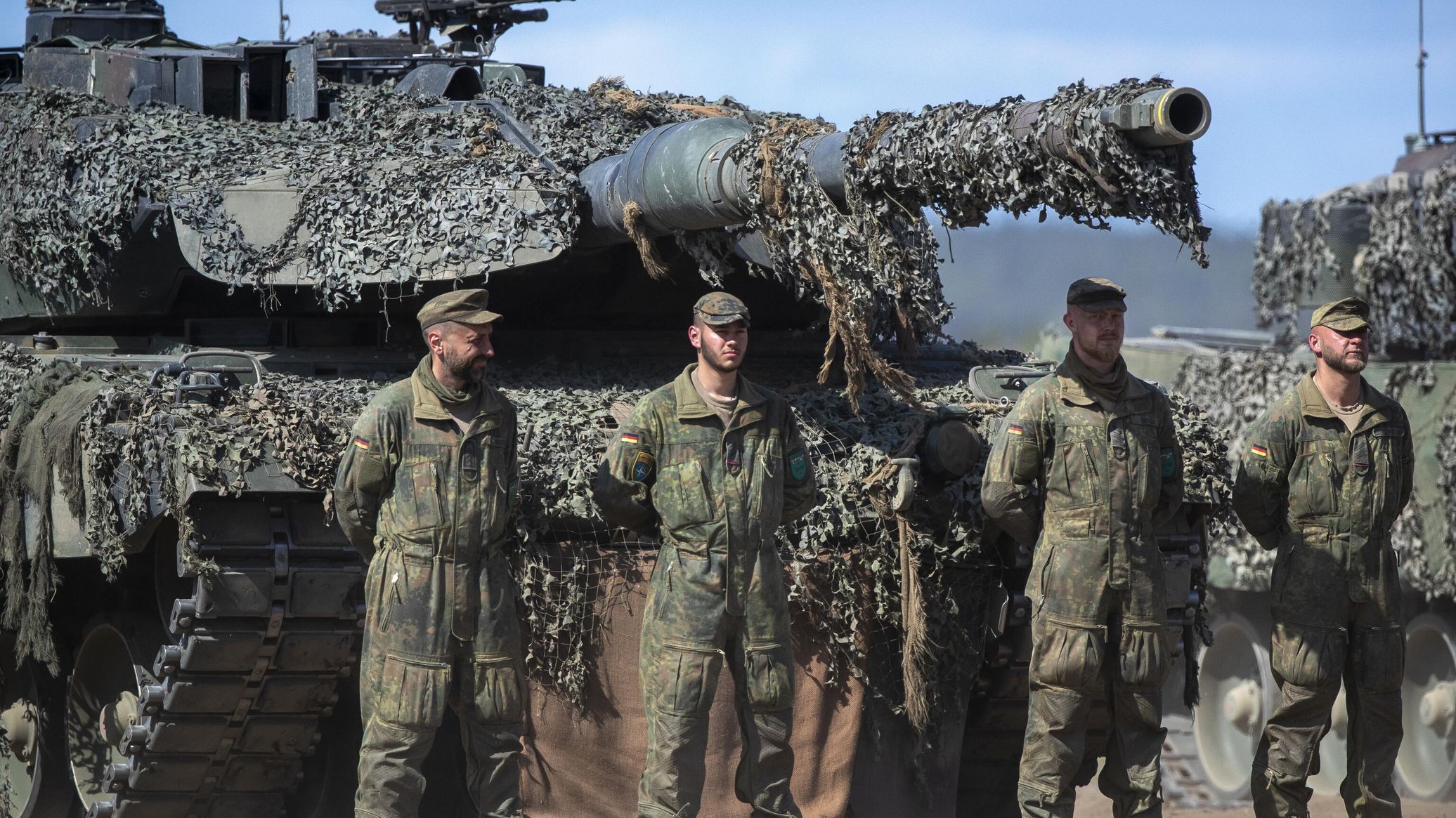 NATO Must Abandon `Containment` of Russia to Resume Dialogue - Russian Foreign Ministry