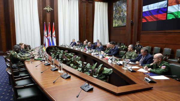 A working meeting was held between the Russian Deputy Ministers of Defense, Colonel-General Alexander Fomin and Colonel-General Yunus-Bek Yevkurov, and Niger's Defense Minister Gen. Salifou Mody - Sputnik International