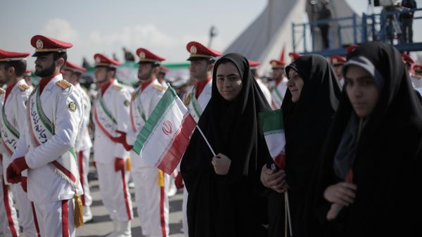 Islamic Revolutionary Guard Corps (IRGC) on the anniversary of the Islamic Revolution in Tehran - Sputnik International