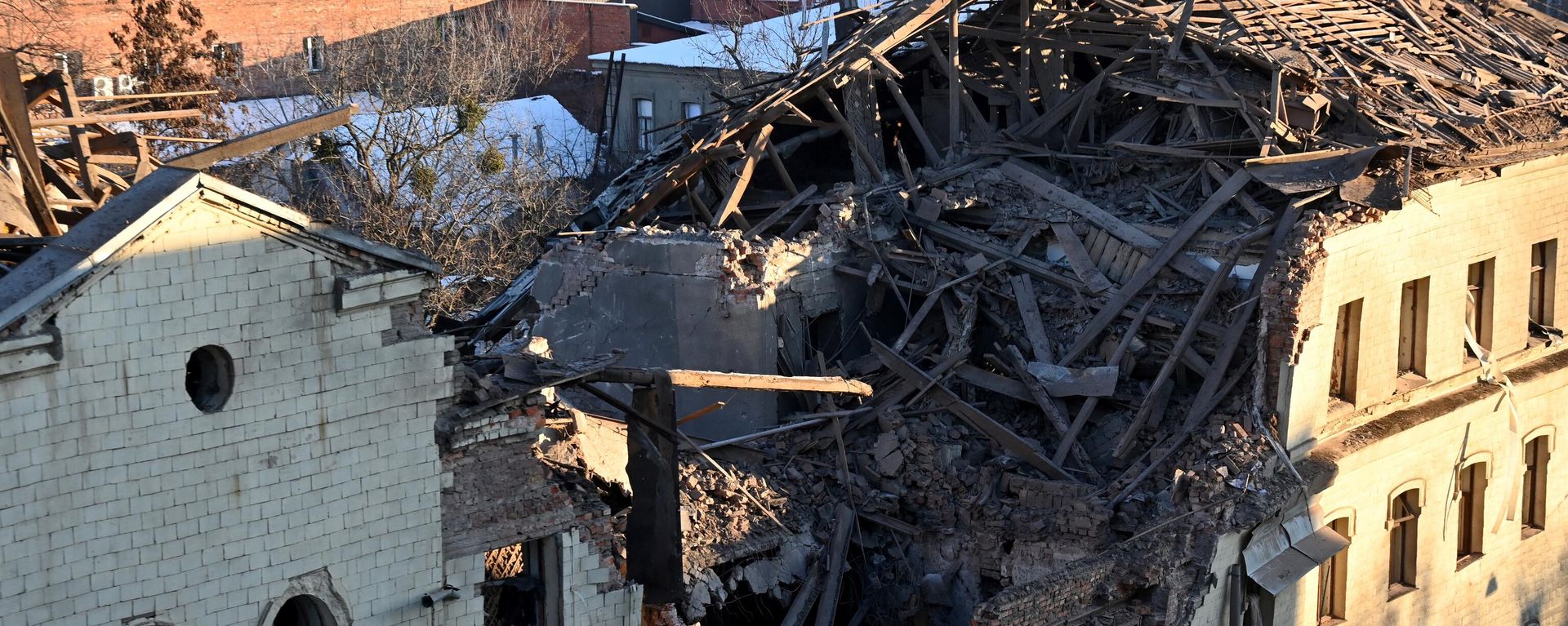 Suspected mercenary base in Kharkov, Ukraine bombed in a Russian precision strike on January 16, 2024. The Russian MoD estimates that 60+ mercenaries were killed and over 20 others wounded in the attack. - Sputnik International, 1920, 22.01.2024