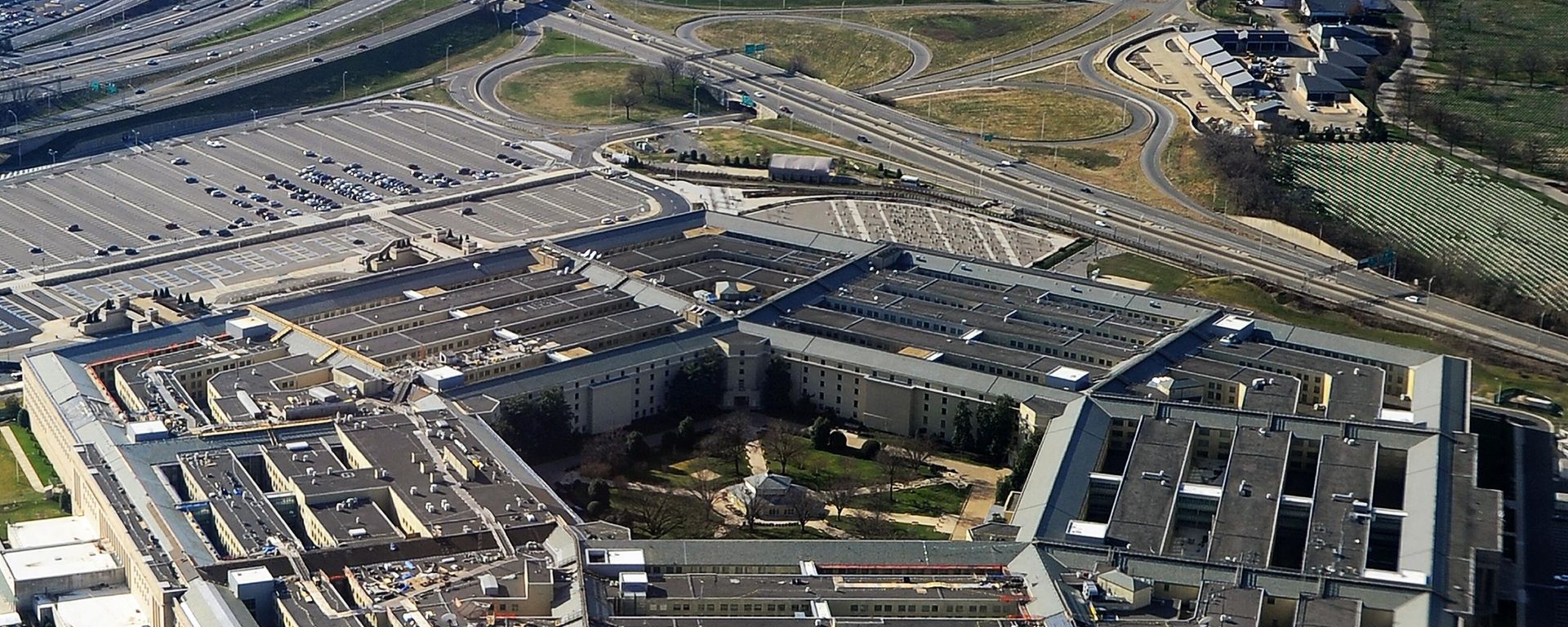 This picture taken December 26, 2011 shows the Pentagon building in Washington, DC. This picture taken December 26, 2011 shows the Pentagon building in Washington, DC. - Sputnik International, 1920, 02.02.2024