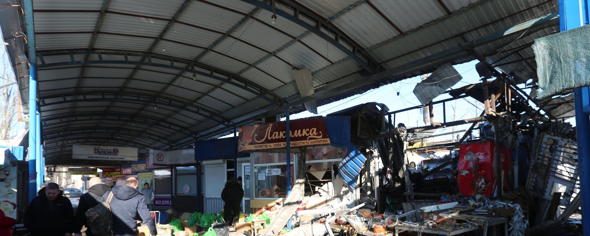 Сonsequences from the Ukrainian military's shelling of Donetsk on January 21, 2024. Сonsequences from the Ukrainian military's shelling of Donetsk on January 21, 2024. - Sputnik International, 1920, 22.01.2024