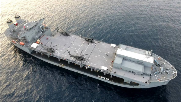 An X screenshot of a file photo of the US Navy ship USS Lewis B. Puller. - Sputnik International