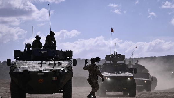 Servicemen drive armoured vehicles as they take part in the NATO Noble Blueprint 23 joint military exercise at the Novo Selo military ground, northwestern Bulgaria, on September 26, 2023.  - Sputnik International