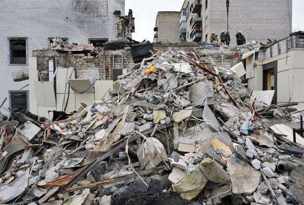 Lisichansk was shelled by Ukrainian soldiers on Saturday, February 3. - Sputnik International