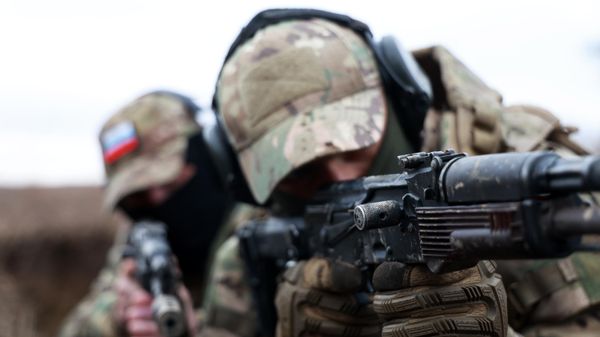 Training ground in the Donetsk People's Republic, Russia - Sputnik International