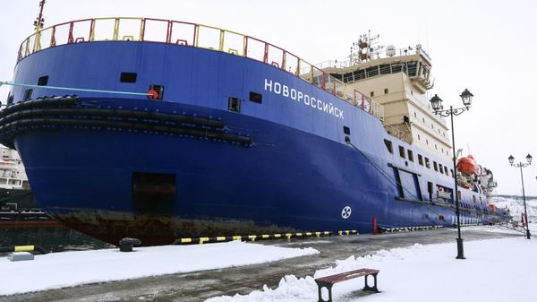 Project 21900M diesel-electric icebreaker Novorossiysk in the harbor in Murmansk. File photo. - Sputnik International