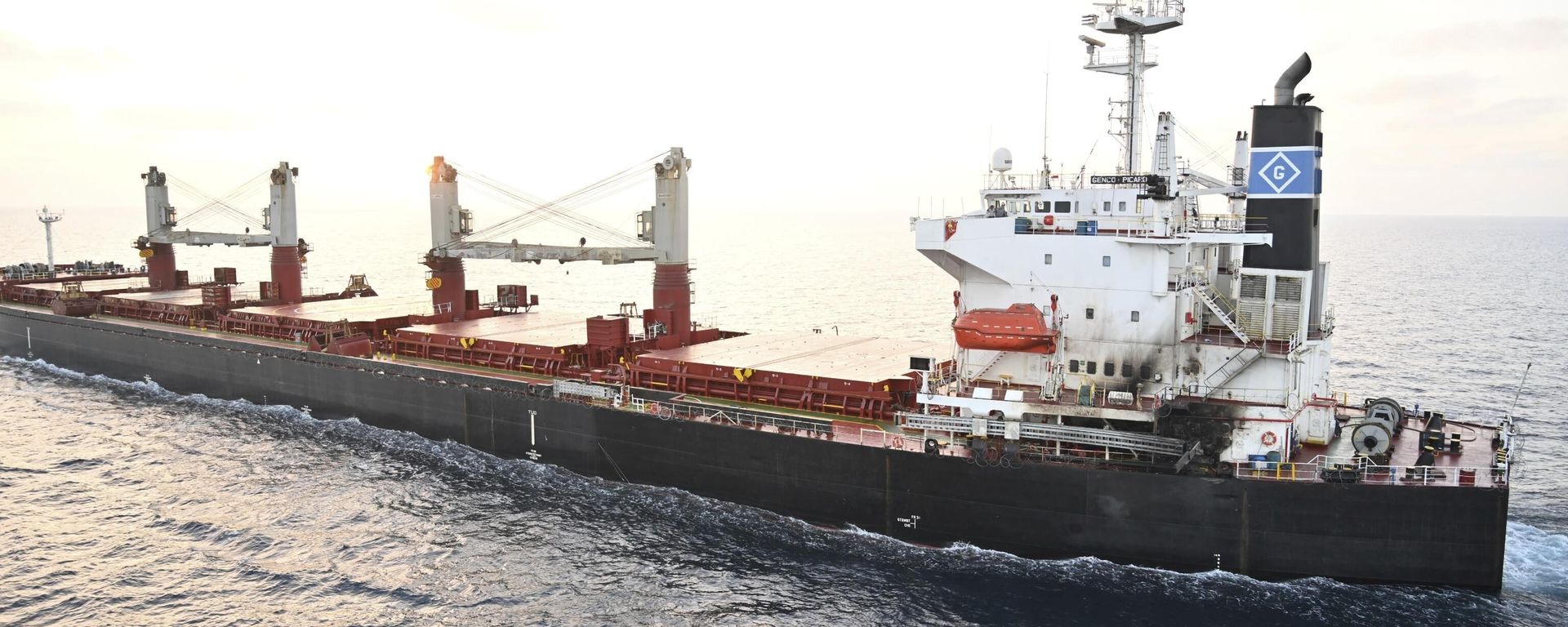 This photo provided by the Indian Navy shows U.S.-owned ship Genco Picardy that came under attack Wednesday from a bomb-carrying drone launched by Yemen's Houthi rebels in the Gulf of Aden, Thursday, Jan. 18, 2024 - Sputnik International, 1920, 19.03.2024
