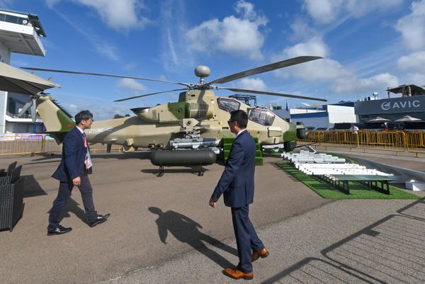 China's Z10ME military helicopter on display.  - Sputnik International