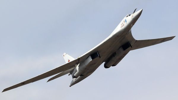 A Tupolev Tu-160 heavy strategic bomber - Sputnik International