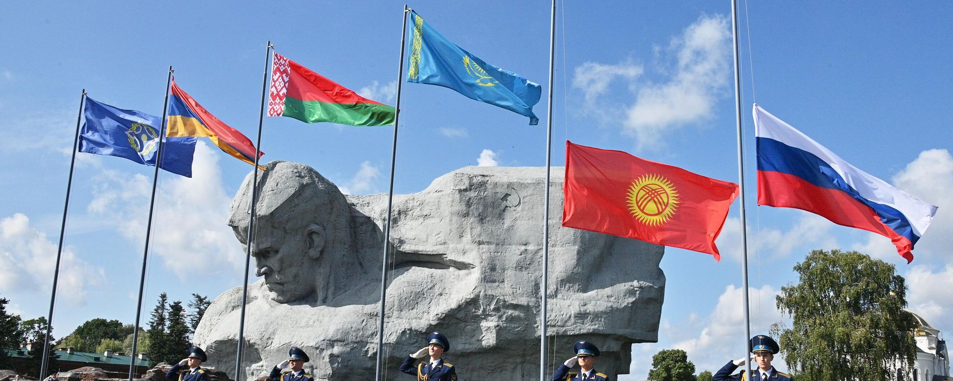 Combat Brotherhood joint strategic military exercise of the Collective Security Treaty Organization (CSTO) Combat Brotherhood joint strategic military exercise of the Collective Security Treaty Organization (CSTO) - Sputnik International, 1920, 23.02.2024