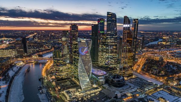 In this photo taken on Tuesday, Feb. 19, 2019, the Moscow City skyscrapers are seen during a sunset in Moscow, Russia - Sputnik International