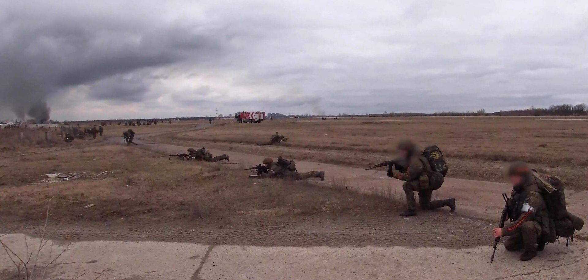 Russian special forces troopers operating in Gostomel Airport during first days of the Special Military Operation in Ukraine. Russian special forces troopers operating in Gostomel Airport during first days of the Special Military Operation in Ukraine. - Sputnik International, 1920, 27.02.2024