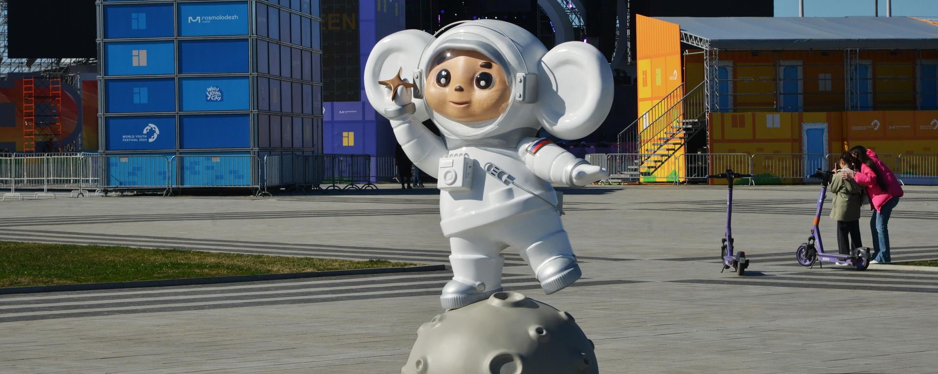 Statue of Cheburashka on the Sirius Federal Territory in Sochi, Russia - Sputnik International, 1920, 01.03.2024