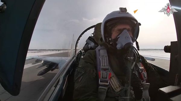Su-35S fighters of the Russian Aerospace Forces on duty - Sputnik International