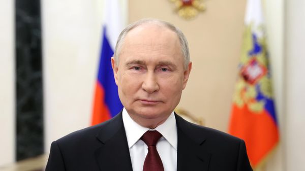 Russian President Vladimir Putin addresses World Youth Festival Russian President Vladimir Putin addresses World Youth Festival - Sputnik International
