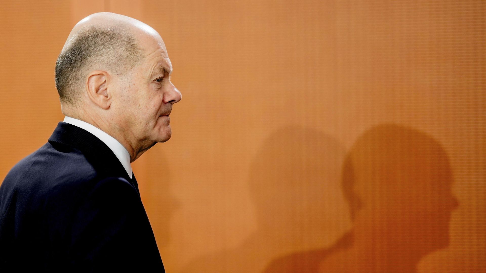 German Chancellor Olaf Scholz arrives for the cabinet meeting of the German government at the chancellery in Berlin, Wednesday, Feb. 21, 2024.  - Sputnik International, 1920, 15.12.2024