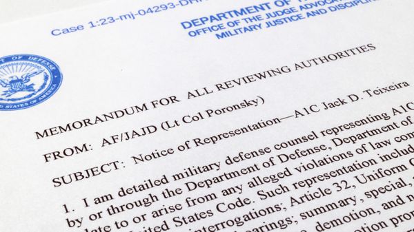 A memo from the Air Force appointing a military attorney for Jack Teixeira, contained in the defense motion for pretrial home confinement - Sputnik International