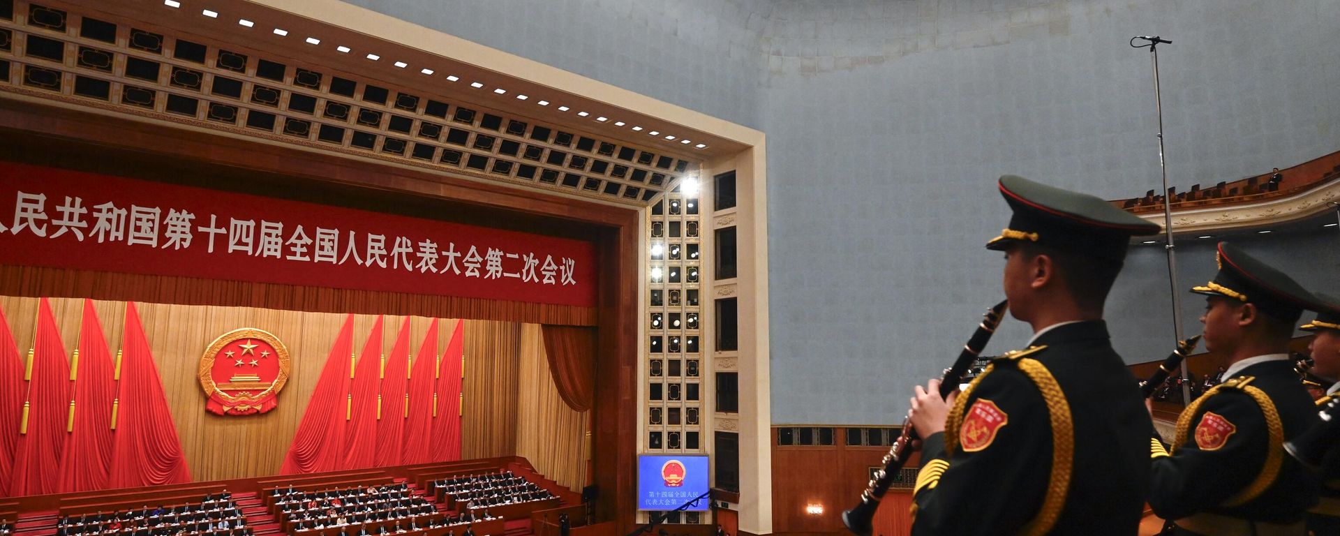 The People's Liberation Army (PLA) band performs during the opening session of the National People's Congress (NPC) at the Great Hall of the People in Beijing on March 5, 2024. The People's Liberation Army (PLA) band performs during the opening session of the National People's Congress (NPC) at the Great Hall of the People in Beijing on March 5, 2024. - Sputnik International, 1920, 05.03.2024