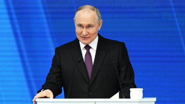 Russian President Vladimir Putin delivers his annual address to the Federal Assembly - Sputnik International