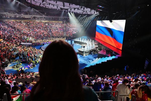 "We are all born equal, but the question is: Are we growing, are we developing in equal conditions? The answer is, unfortunately, no. There is no equal world for all. And this is the main injustice of today’s world order, today’s world," Putin said during the closing ceremony of the World Youth Festival."If we are all equal, there is no place in the world for any kind of exclusivity, no place in the world for any arrogance, segregation, or similar things that are based on this distorted ground of anyone's exclusivity," he emphasized.When he said that, the audience started chanting “Russia! Russia!” - Sputnik International