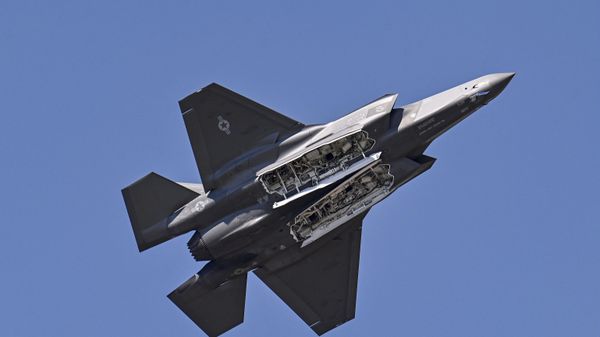 A US Air Force's (USAF) fifth-generation supersonic multirole F-35 fighter jet. File photo - Sputnik International