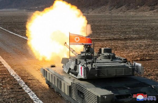 The training competition involved tank units of the Korean People's Army (KPA). - Sputnik International