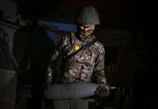 A Battlegroup Yug soldier preparing for a combat task in the special op zone. - Sputnik International