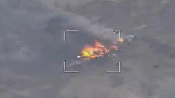The Russian armed forces have shot down a Ukrainian Mi-8 helicopter flying over the Ukrainian territory  - Sputnik International