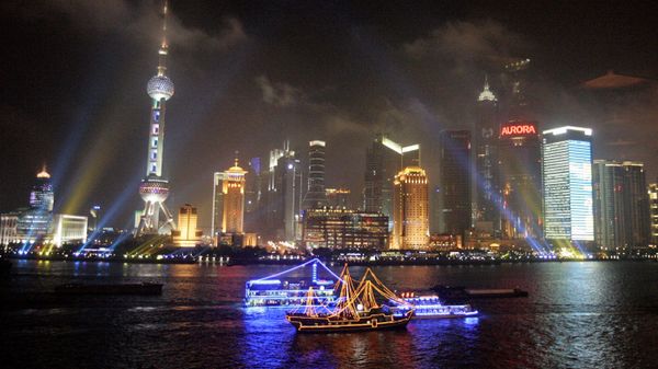 Pudong New Development Zone is seen at night Friday, May 2, 2008 in Shanghai, China - Sputnik International