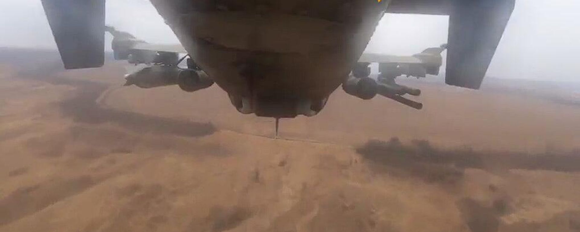 Russian Ka-52m crew hits Ukrainian forces' strongholds with unguided missiles in the south of the DPR - Sputnik International, 1920, 19.03.2024