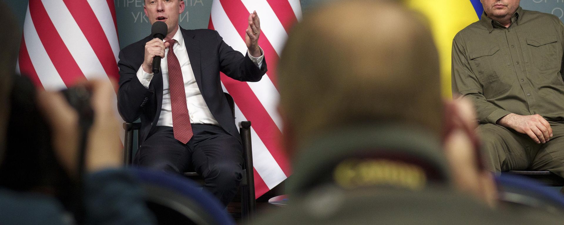 White House national security adviser Jake Sullivan, left, speaks during a joint press conference with the head of the Office of the President of Ukraine Andriy Yermak. White House national security adviser Jake Sullivan, left, speaks during a joint press conference with the head of the Office of the President of Ukraine Andriy Yermak. - Sputnik International, 1920, 21.03.2024
