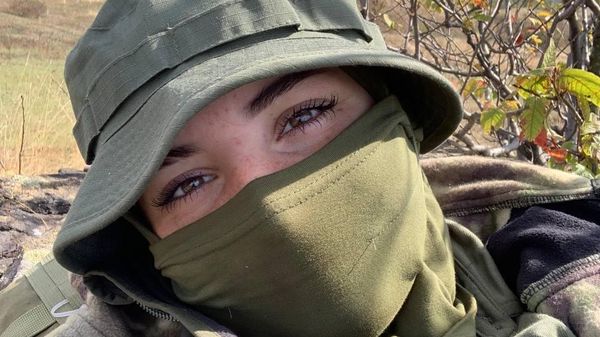 Female sniper callsign Chernika in the zone of the special military operation - Sputnik International