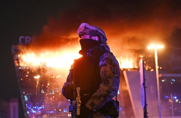 477 people and 183 pieces of equipment were involved in extinguishing the fire at Crocus City Hall, the Russian Emergency Situations Ministry said. - Sputnik International