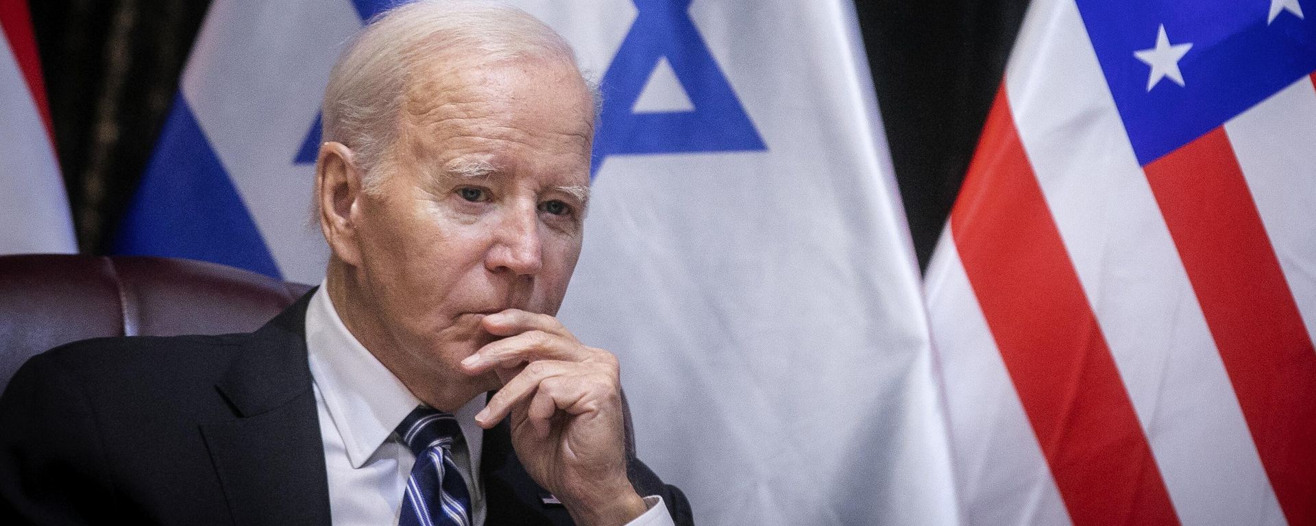 U.S. President Joe Biden pauses during a meeting with Israeli Prime Minister Benjamin Netanyahu to discuss the war between Israel and Hamas, in Tel Aviv, Israel, Wednesday, Oct. 18, 2023 - Sputnik International, 1920, 15.04.2024