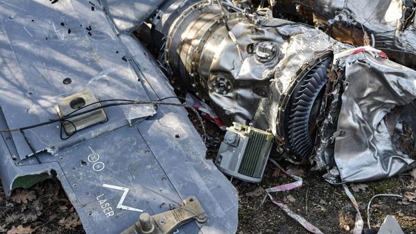 Some fragments of a fallen Anglo-French Storm Shadow missile. - Sputnik International