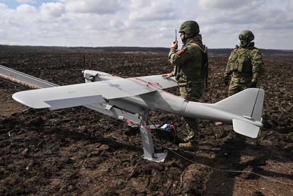 Russian troops gearing up for a mission in the Avdeyevka area. - Sputnik International
