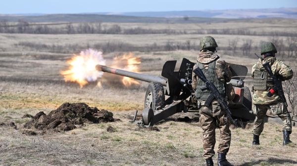 Russian artillerymen - Sputnik International