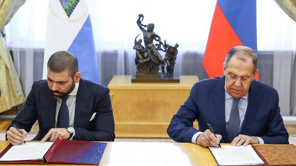 Russian Foreign Minister Sergey Lavrov meeting with Laureano Ortega Murillo, Nicaraguan President Daniel Ortega's Special Representative for Cooperation with Russia. - Sputnik International