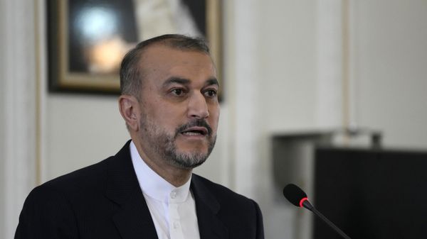 Iranian Foreign Minister Hossein Amirabdollahian speaks during a meeting with foreign ambassadors and envoys to Tehran - Sputnik International