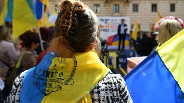Ukrainians in Italy, in front of the ancient Pantheon, in central Rome, on April 25, 2023.  - Sputnik International