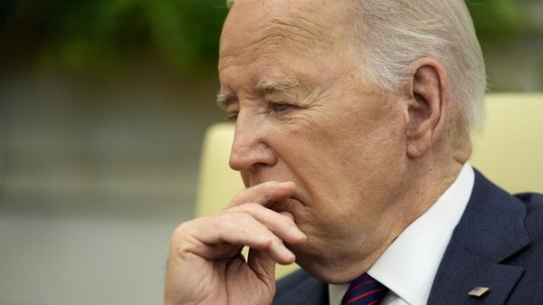 President Joe Biden listens during a meeting with Iraq's Prime Minister Shia al-Sudani in the Oval Office of the White House, Monday, April 15, 2024, in Washington - Sputnik International