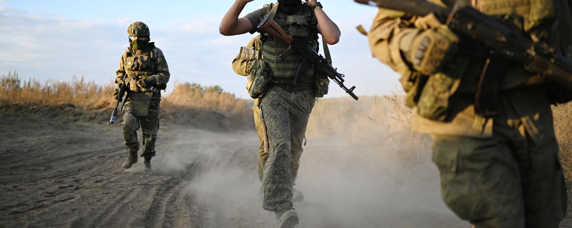 Russian servicemen in the special operation zone. File photo - Sputnik International, 1920, 15.05.2024