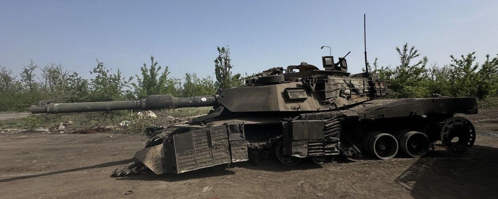 An American Abrams M1 tank destroyed in the special military operation zone - Sputnik International, 1920, 30.04.2024