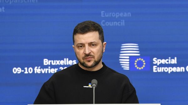 Президент Украины Владимир Зеленский во время пресс-конференции на саммите ЕС в Брюсселе, Бельгия - Sputnik International