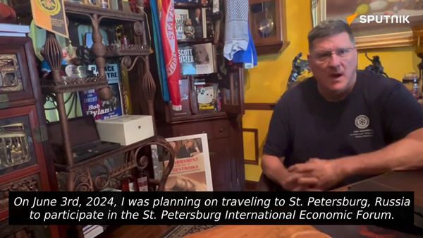 Scott Ritter described US authorities' possible motive for preventing him from traveling to Russia - Sputnik International