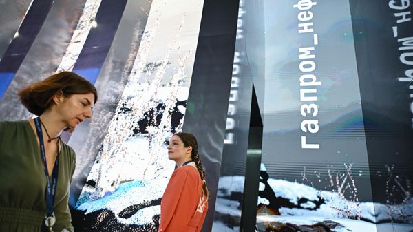 SPIEF-2024. Gazprom Neft stand at the ExpoForum Congress and Exhibition Centre. - Sputnik International