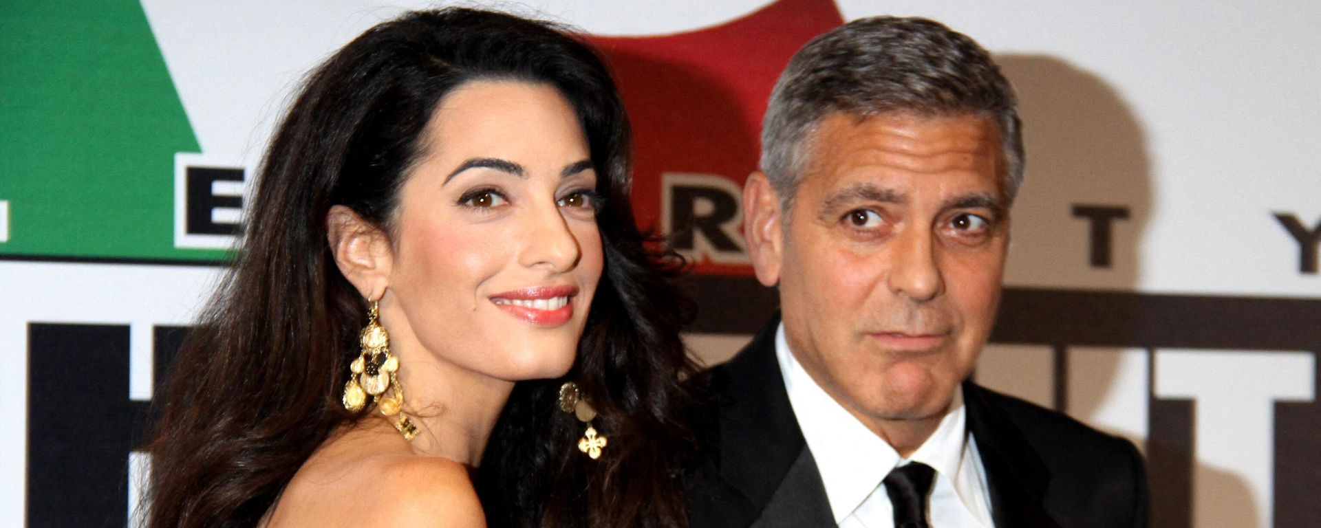 US actor George Clooney and his wife Amal US actor George Clooney and his wife Amal - Sputnik International, 1920, 17.06.2024