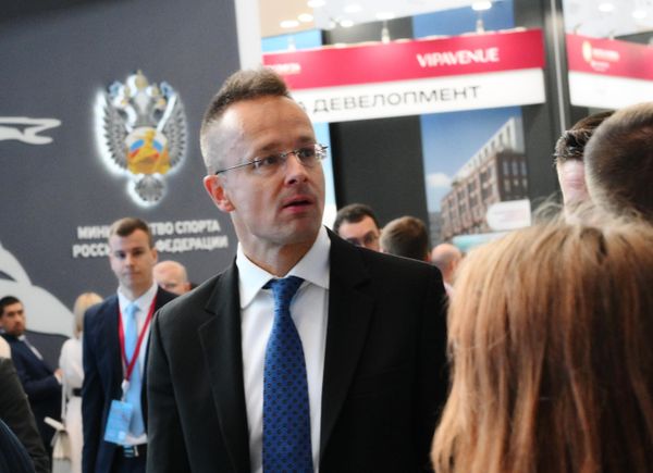 Hungarian Foreign Minister Peter Szijjarto - Sputnik International