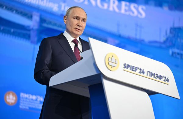 Russia's President Vladimir Putin speaks at the 27th St Petersburg International Economic Forum (SPIEF) on June 7, 2024. - Sputnik International